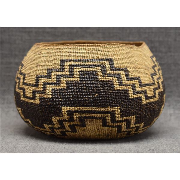 HUPA INDIAN BASKET