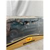 Image 2 : 1/18th Scale Premiere Addition Hummer Hardtop in Original Box