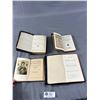 Image 2 : 4 Very Old Small Hand Bibles