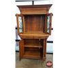 Image 12 : Oak Renaissance Book Case - Lovely Stain Glass Doors - Unique Hardware - c/w Key (2 Piece) (81"H x 4