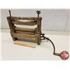 Image 1 : Clothes Wringer "Eatonia" T. Eaton (16"H x 27"W x 8"D) (SEE  PICS!)