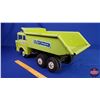 Image 5 : Marx Metal Toy Cabover Dump Truck "Powerhouse Earthmovers" (Steers) (8-1/2"H x 8-1/2"W x 20-1/2"L) (