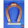 Image 1 : Wood Décor Wall Mount Horse Shoe Coat/Hat Rack (22"H x 17"W x 2"D) (SEE PICS!)