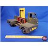 Image 1 : Nylint Metal "Baker Industrial Trucks" "Guided Missile Carrier Traveloader" Truck Toy (10"H x 7"W x 