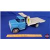 Image 2 : ERTL Diecast IH Truck / Tilt Deck (6-1/4"H x 6"W x 17"L) (SEE PICS!)