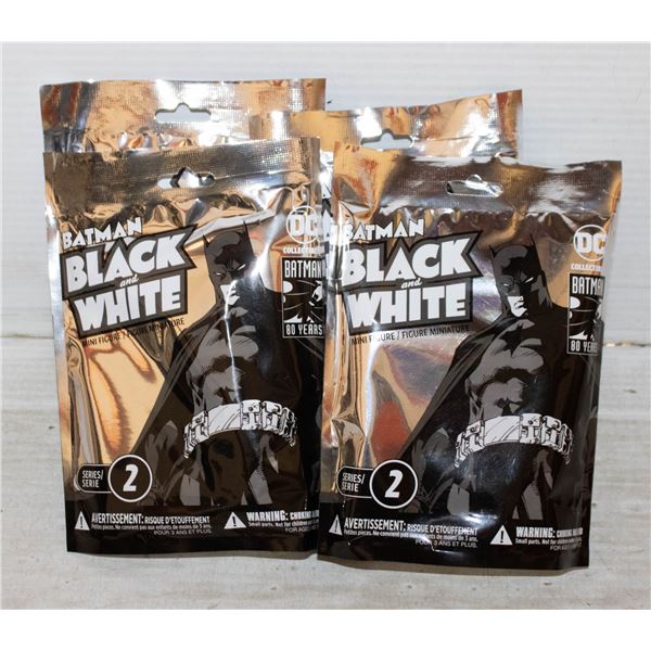 (4) - BLACK & WHITE SERIES 2 MYSTERY FIGURES