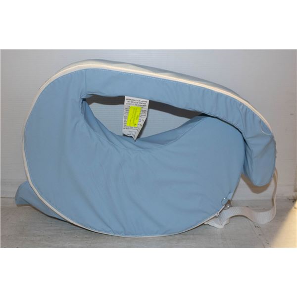 NEW NURSING PILLOW WITH REMOVABLE COVER