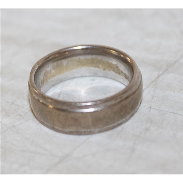 SILVER STAMPED APPROX. SIZE 5 RING