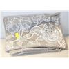 Image 1 : 4 LOTS OF BOMBAY GRAY EMBROIDERED PILLOW COVER 14