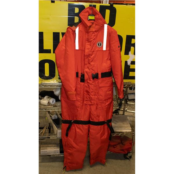 MUSTANG SURVIVAL FLOTATION SNOW SUIT