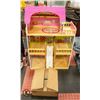 Image 1 : NEWLY ASSEMBLED OPEN FACE LARGE DOLL HOUSE W/