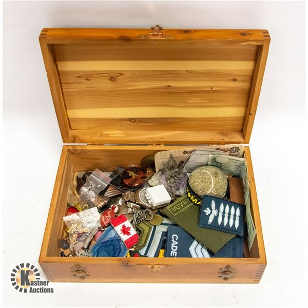 ESTATE WOOD BOX WITH WORLD COINS & BILLS,