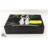 Image 2 : DECORATIVE BLACK JEWELLERY BOX FULL OF