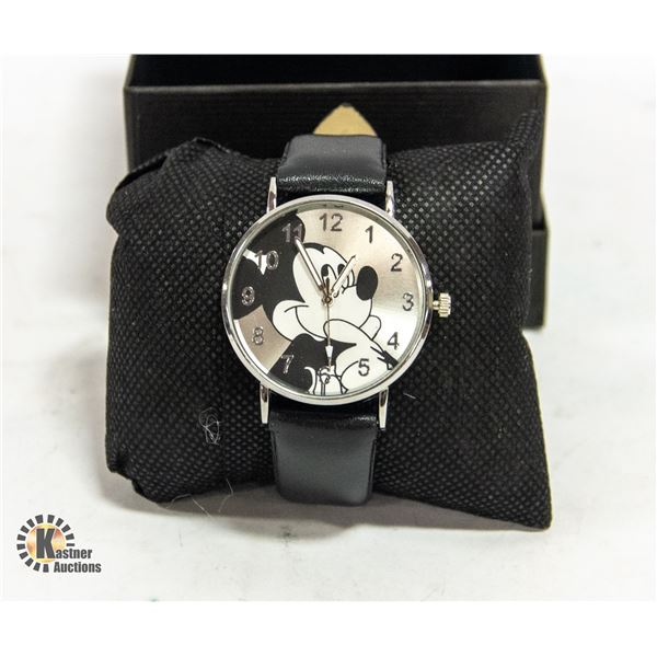 NEW MICKEY MOUSE QUARTZ MOVEMENT WATCH