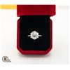 Image 1 : GRA CERTIFIED MOISSANITE VVS D WEIGHING AN