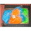 Image 1 : FLAT OF 4 ASSORTED SILICONE BAKING MOULDS