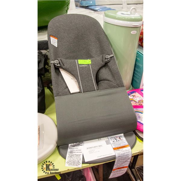 NEW UNPACKED BABY BJORN BOUNCER BALANCE SOFT