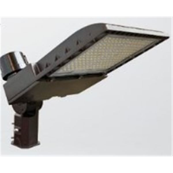 NEW COOPER LUMARK OUTDOOR LED LIGHT