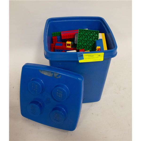1980’S LEGO BLUE BOX