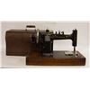 Image 1 : ANTIQUE CANADIAN PROVINCE SEWING MACHINE