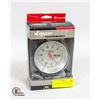 Image 1 : EQUUS 8068 TACHOMETER NEW