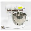 Image 1 : ESTATE KITCHEN AID ULTRA POWER STAND MIXER