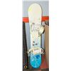 Image 1 : SNOWBOARD AND BINDINGS L-54.5"