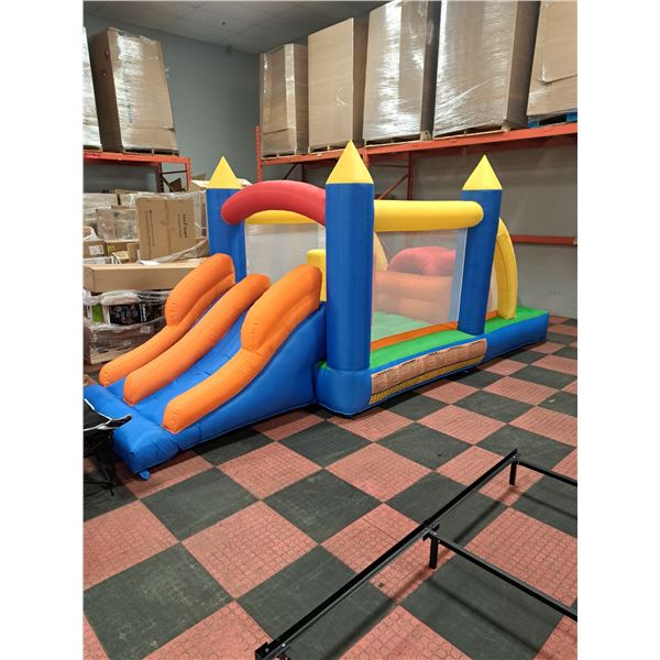 NEW INFLATED BOUNCY CASTLE ACTIVITY CENTER W/PUMP