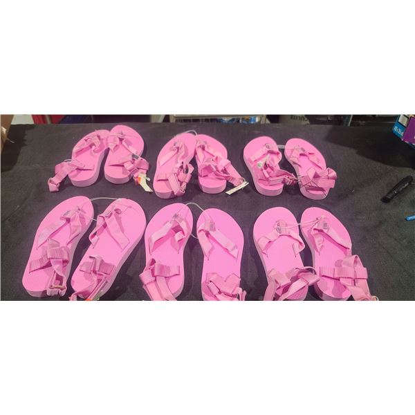 SIX PAIRS OF TEVA SANDLESS: QTY 3 SZ 9, QTY 2 X SZ8,  QTY 1 SZ10