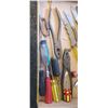 Image 4 : BOX OF ASSORTED TOOLS, POCKET KNIVES, AND MISC