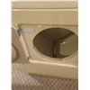 Image 2 : MAYTAG HD ELECTRIC DRYER AND ROPER WASHING MACHINE