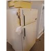 Image 1 : OLD ZENITH FRIDGE, WORKS