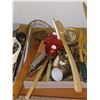 Image 2 : KITCHEN UTENSILS