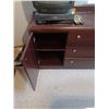 Image 7 : ROSEWOOD TONE QUEEN BEDROOM SUITE C/W HEAD BOARD, NIGHT STAND, DRESSER AND MIRROR