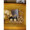 Image 11 : BOX WITH SOME JEWLERY, WATCHES AND MISC ITEMS