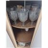 Image 8 : CONTENTS OF 2 LAZY SUSANS AND CABINET UNDER SINK