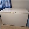 Image 1 : 16 CU FT CHEST FREEZER IN GOOD WORKING CONDITION