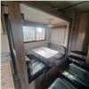 Image 9 : ESTATE 2019 WINNIPAGO 25RKS 5TH WHEEL RV WITH AWNING AND SLIDE OUT, HIGHEST BID SUBJET TO APPROVAL