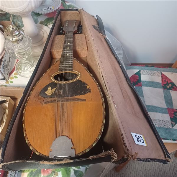 OLD 8 STRING MANDOLIN IN LEATHER CASE, MISSING ONE STRING