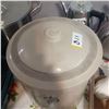 Image 2 : 2 GALLON CROCK POT C/W LID EXCELLENT CONDITION NO CRACKS