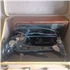 Image 2 : PORTABLE VINTAGE SINGER SEWING MACHINE WITH FOOT SWITCH AND CASE