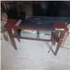 Image 4 : EMERSON 14 INCH TV C/W STAND AND VHS/ DVD PLAYER
