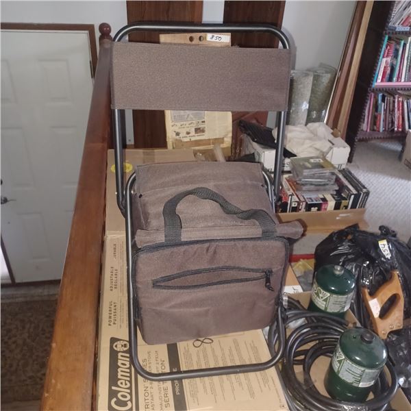 SMALL FOLDING CAMPING CHAIR C/W INSULATED BAG