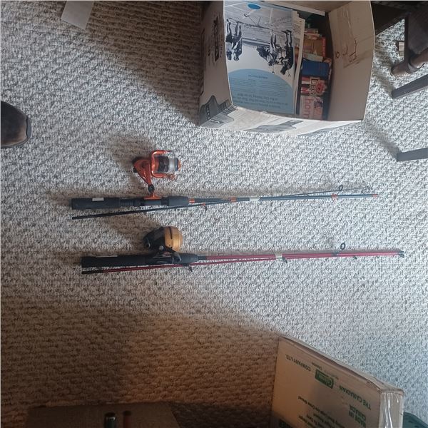 2 FISHING RODS C/W REELS GREAT SHAPE