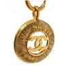 Image 3 : Chanel Gold Metal Vintage CC Round Pendant Necklace