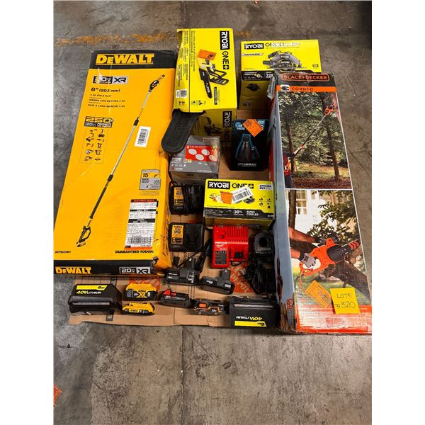 Lote #320 - Home Depot Merchandise and Tools