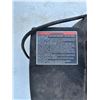 Image 7 : AIR AMERICA 3/4 HP AIR COMPRESSOR