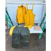 Image 1 : PVC/POLYESTER WET WEATHER GEAR AND TINGLEY BOOTS