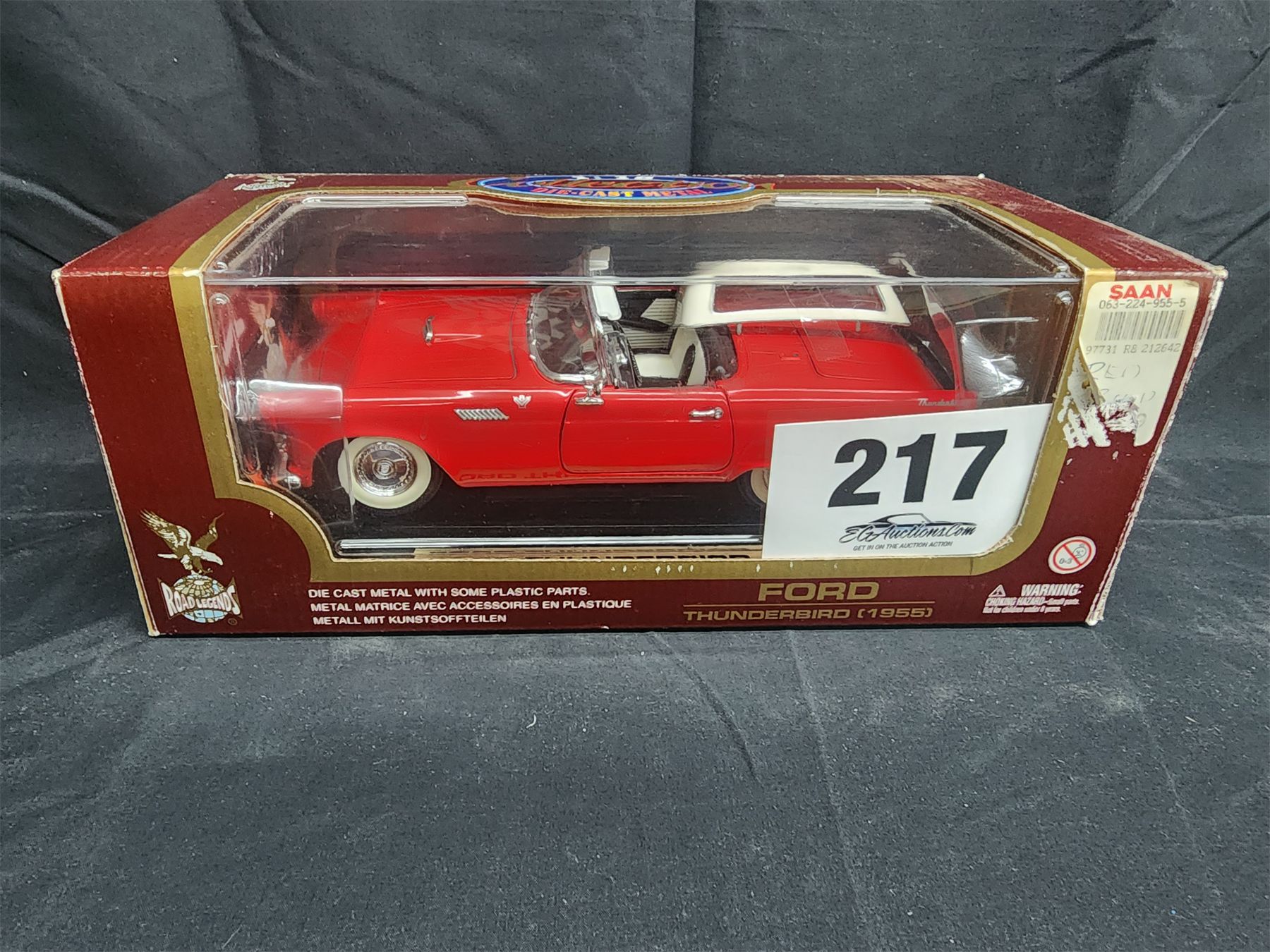 1955 Ford Thunderbird Road Legends 1:18 Diecast - Main Image