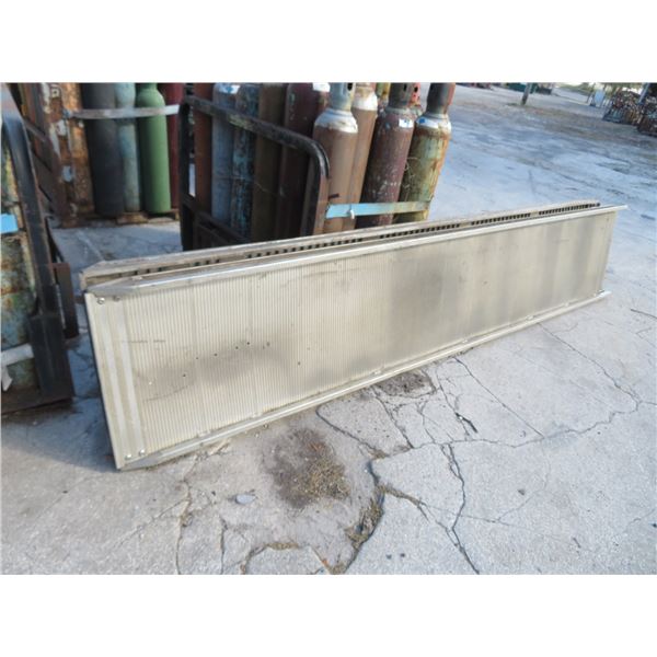 Diamond Plate Small Ramps Pair, 8' Alum. Ramps 2